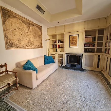 Fontana Cozy Apartment ミラノ エクステリア 写真