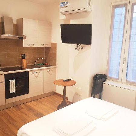 Fontana Cozy Apartment ミラノ エクステリア 写真